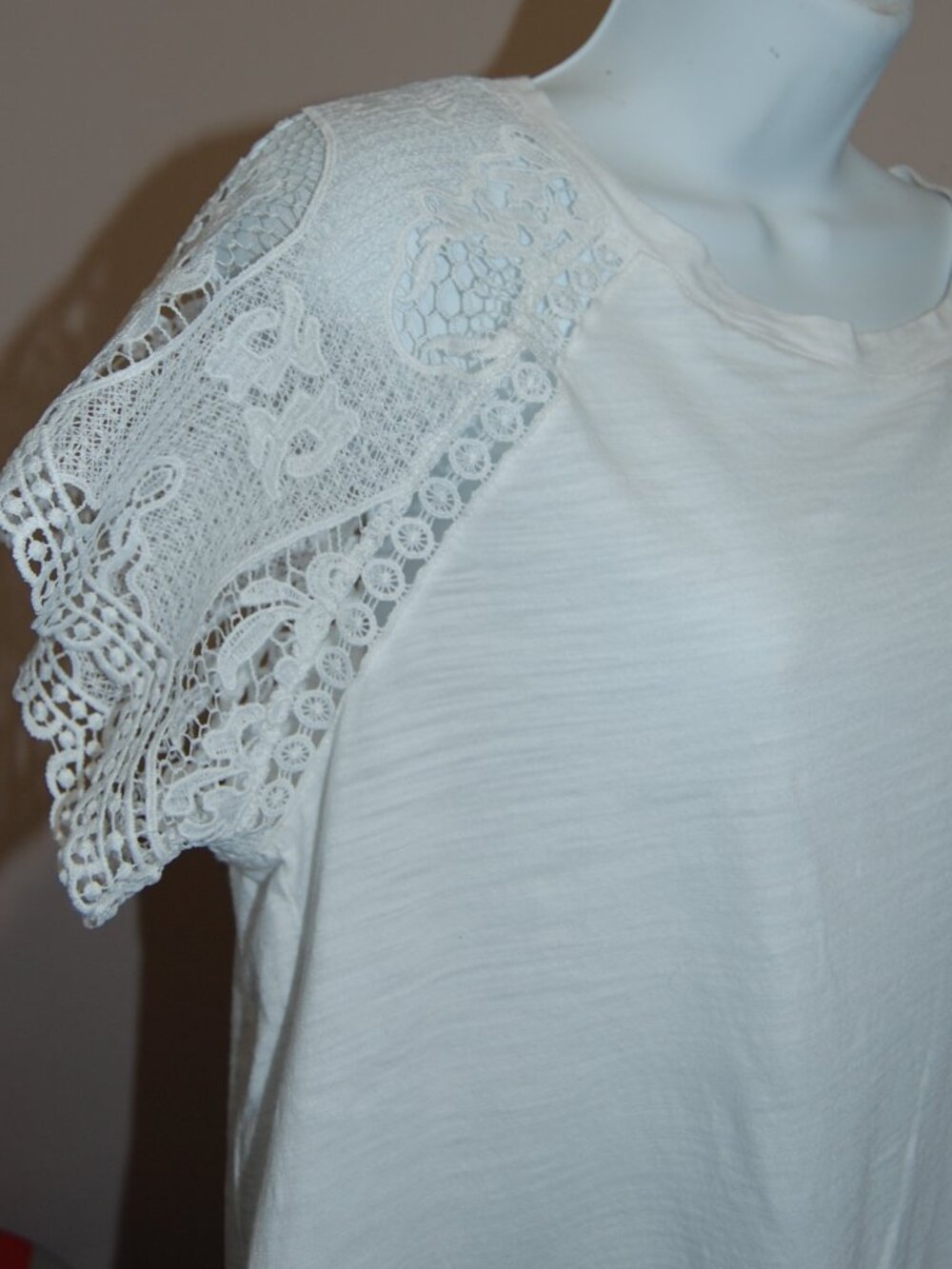 Bright white, lace short sleeve t-shirt